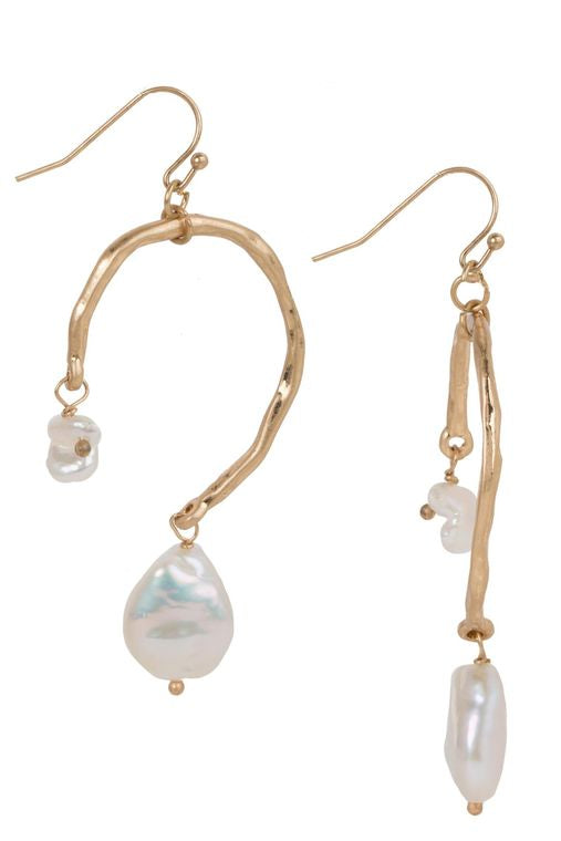 Uneven Pearl Drop Earrings