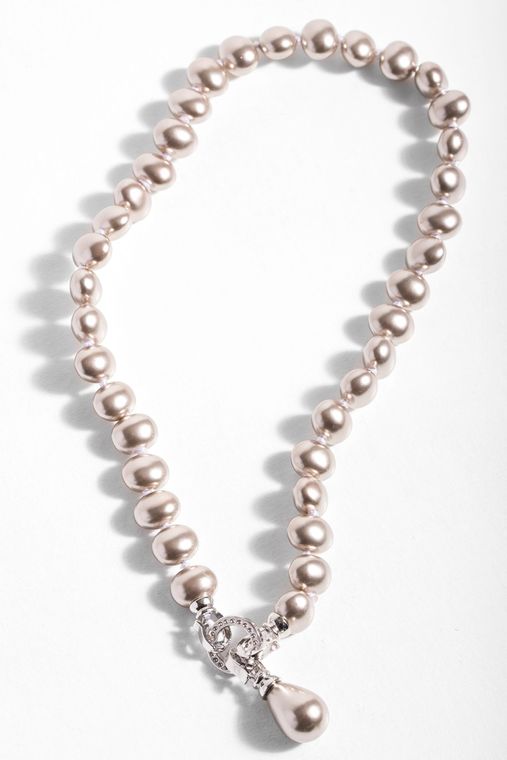 Paramount Pearl Necklace